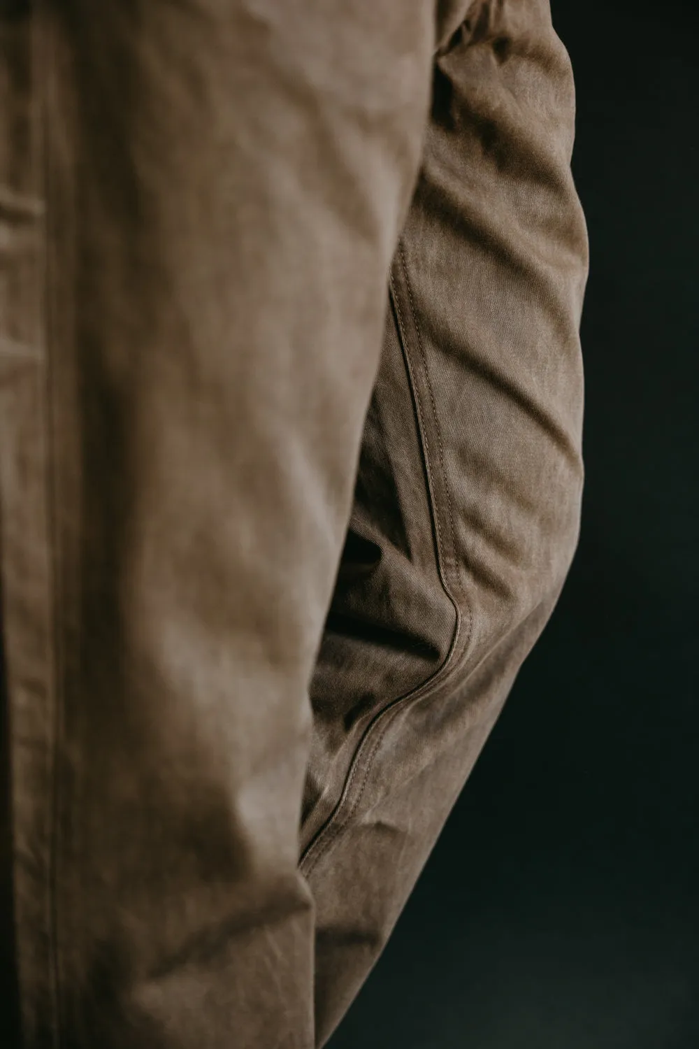 1852S - "Amami Dorozome" Relaxed Tapered Mud Dyed Eastern Jeans - Dark Brown