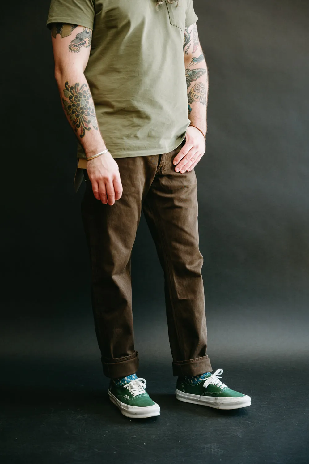 1852S - "Amami Dorozome" Relaxed Tapered Mud Dyed Eastern Jeans - Dark Brown