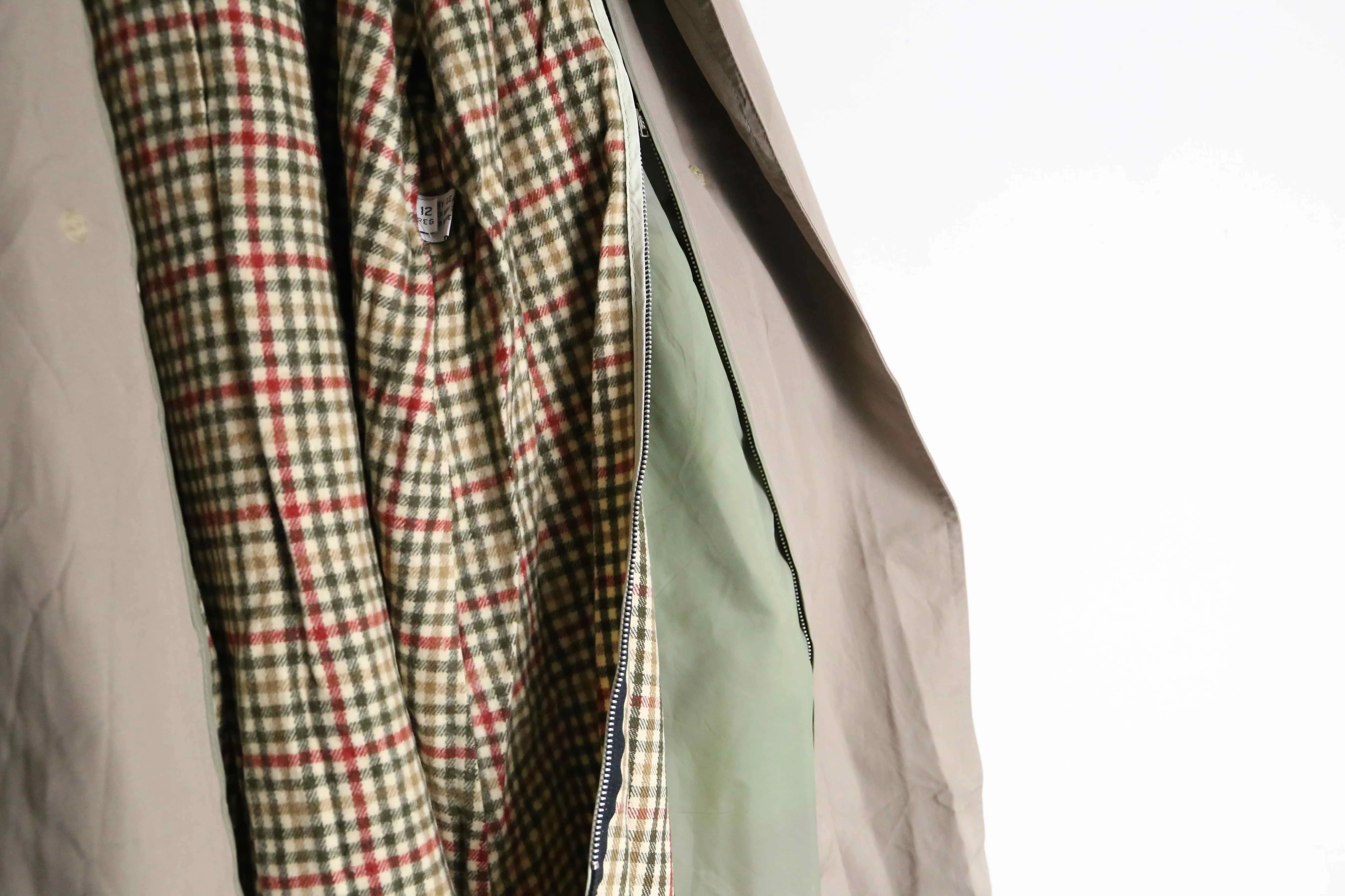 "LONDON TOWNE" beige color trench coat