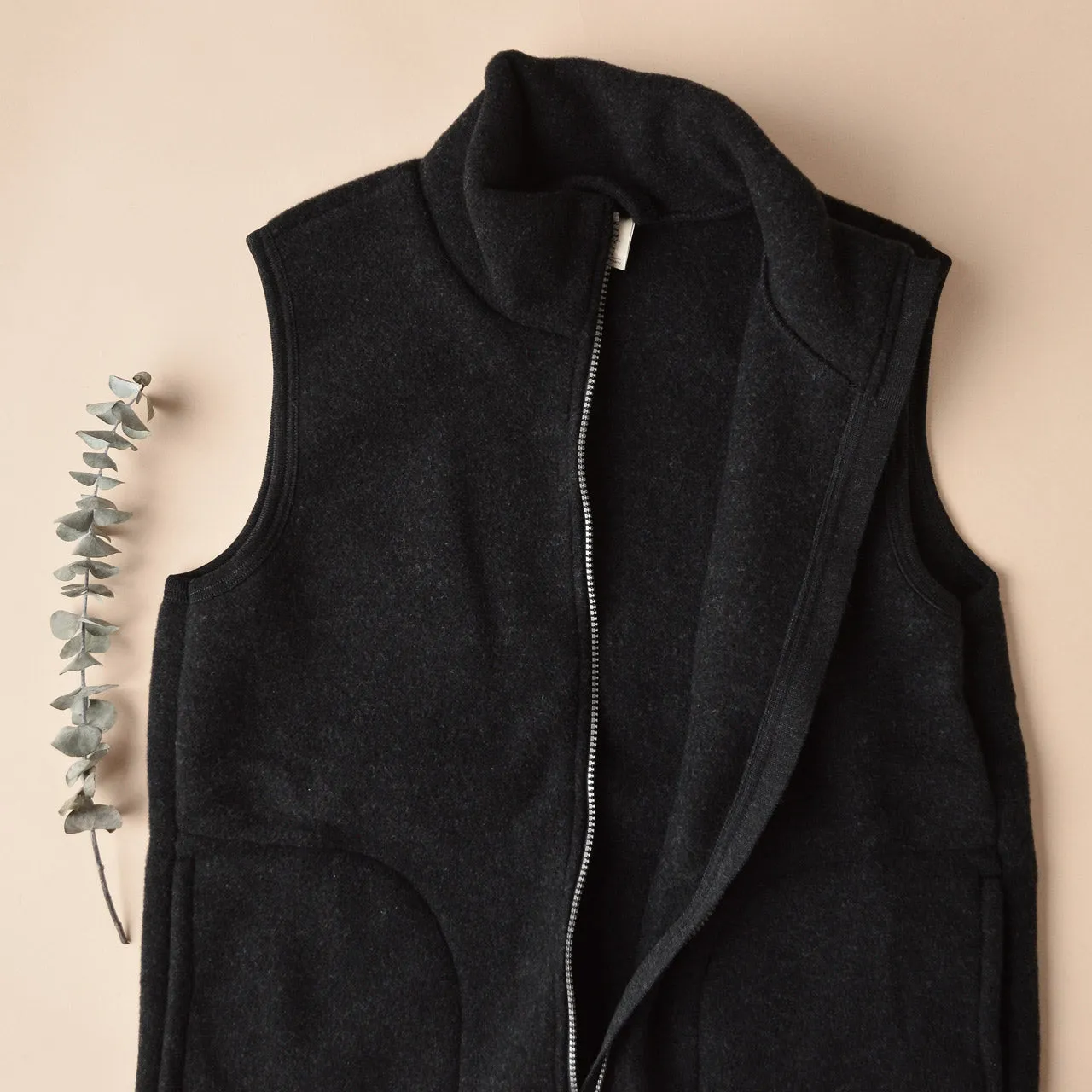 Women's Zip Vest - 100% Organic Wool Fleece - Black (XS-L) *Returning Soon